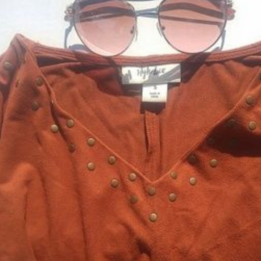 Style & Co Studded Faux Suede Bell Sleeve Boho Peasant V-Neck Top SZ S